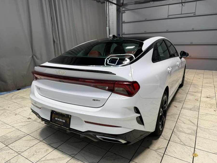 2023 Kia K5 GT-Line photo 4