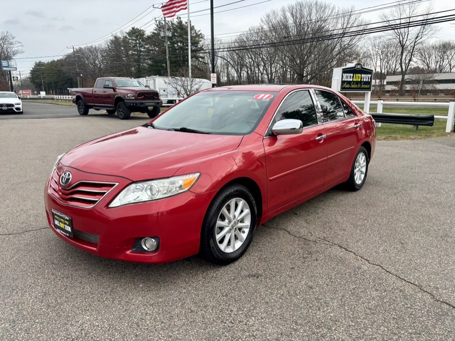 Used 2011 Toyota Camry in South Windsor, Connecticut | Mike And Tony Auto Sales, Inc. South Windsor, Connecticut