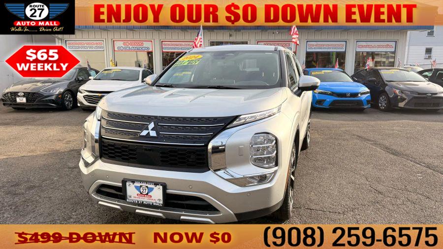 2024 Mitsubishi Outlander SE's photo