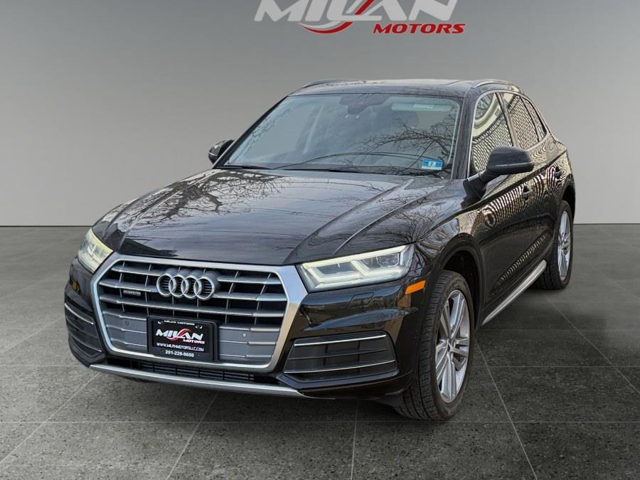 2020 Audi Q5 Premium Plus's photo