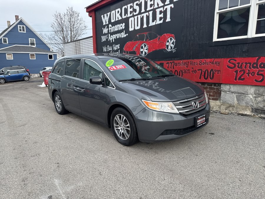 Used 2012 Honda Odyssey in Worcester, Massachusetts | Worcester Auto Outlet LLC. Worcester, Massachusetts