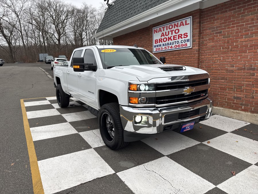 2019 Chevrolet Silverado 2500HD LT 4WD Crew Cab Z-71, available for sale in Waterbury, Connecticut | National Auto Brokers, Inc.. Waterbury, Connecticut
