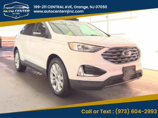 2021 Ford Edge Titanium's photo