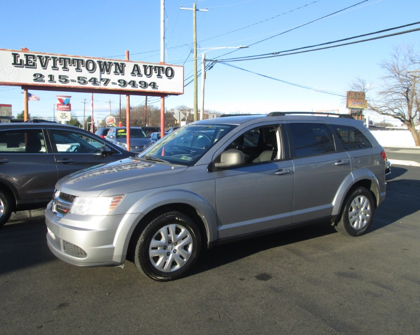 2017 Dodge Journey SE's photo