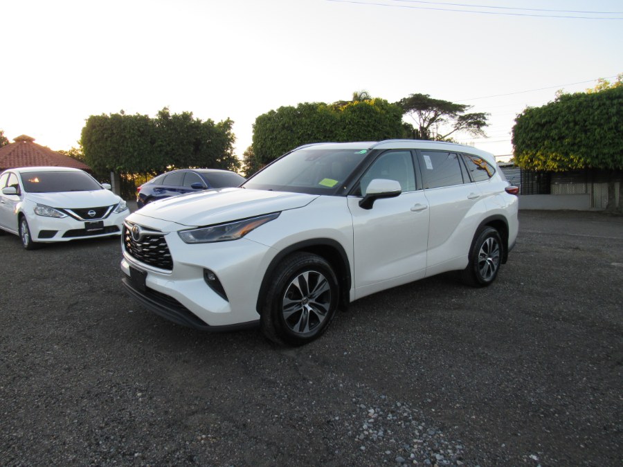 Used 2021 Toyota Highlander in San Francisco de Macoris Rd, Dominican Republic | Hilario Auto Import. San Francisco de Macoris Rd, Dominican Republic