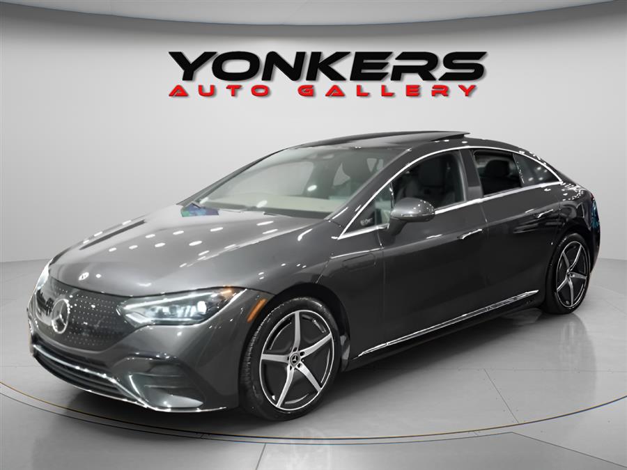Used 2024 Mercedes-benz Eqe in Woodside, New York | Drive Central. Woodside, New York