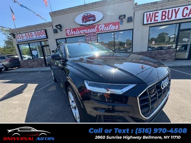 Used 2022 Audi Q8 in Bellmore, New York | Universal Autos. Bellmore, New York