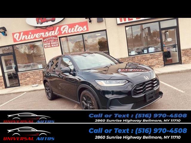 Used 2024 Honda HR-V in Bellmore, New York | Universal Autos. Bellmore, New York