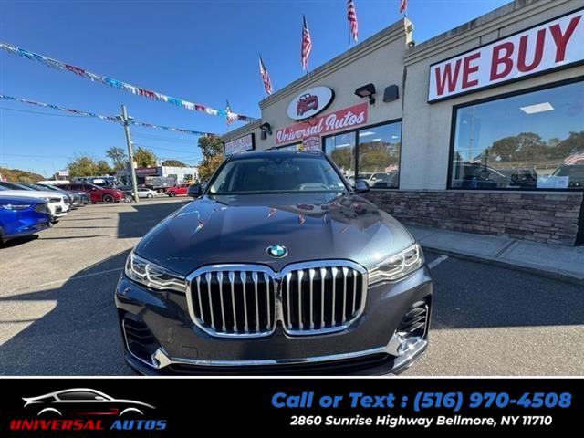 Used 2022 BMW X7 in Bellmore, New York | Universal Autos. Bellmore, New York