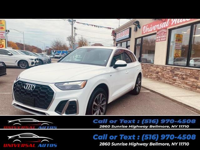 Used 2023 Audi Q5 in Bellmore, New York | Universal Autos. Bellmore, New York