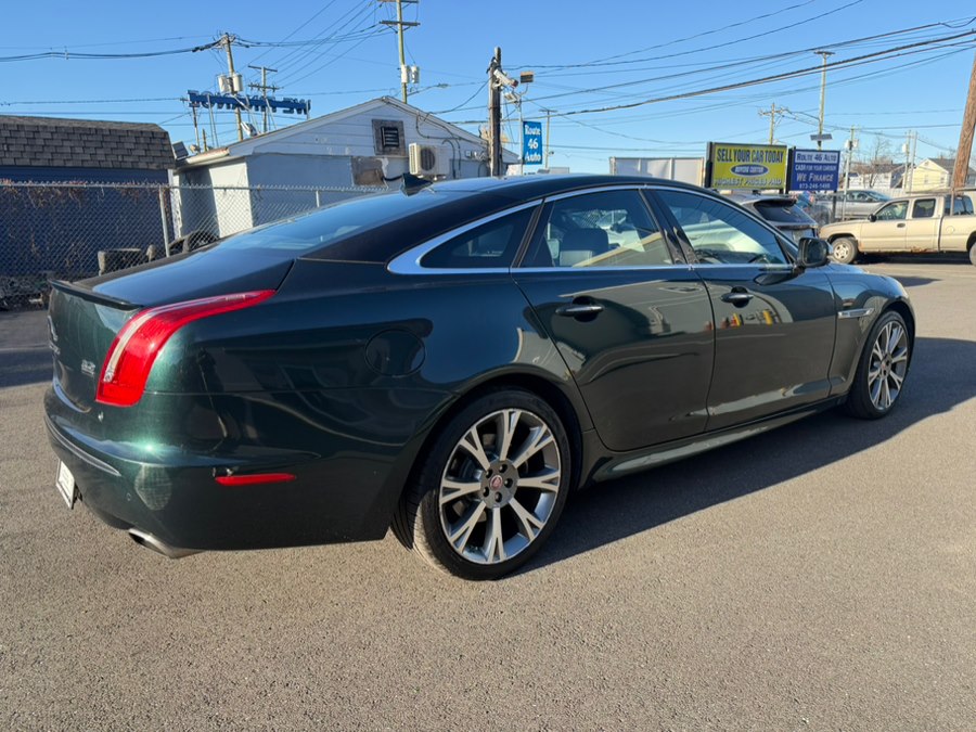 2015 Jaguar XJ photo 4