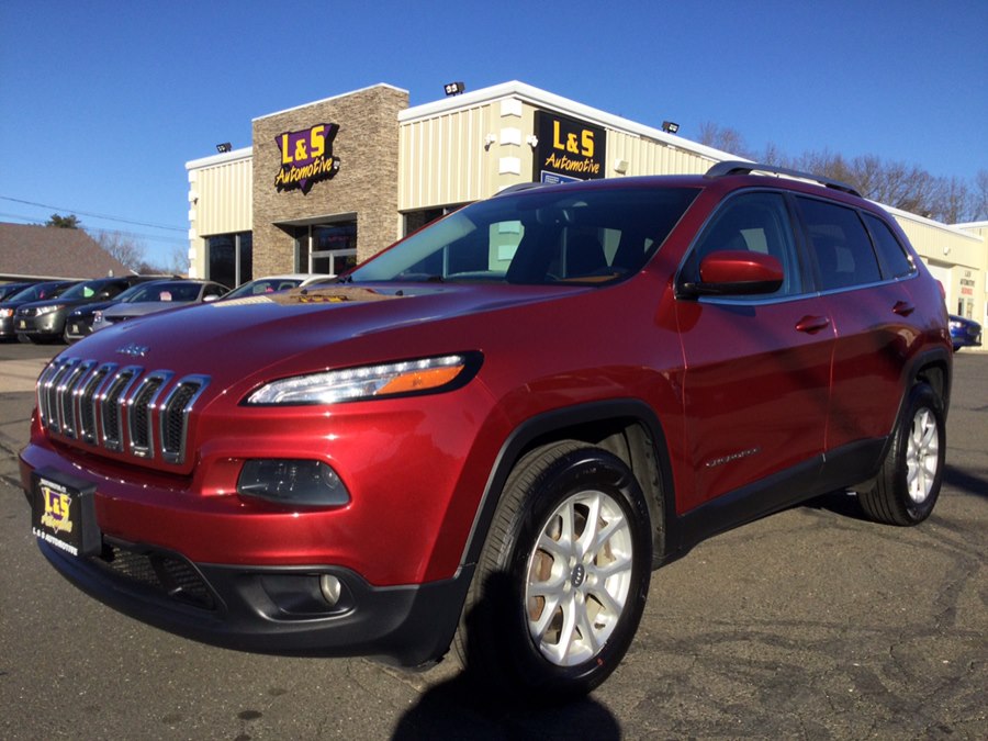 Used 2015 Jeep Cherokee in Plantsville, Connecticut | L&S Automotive LLC. Plantsville, Connecticut