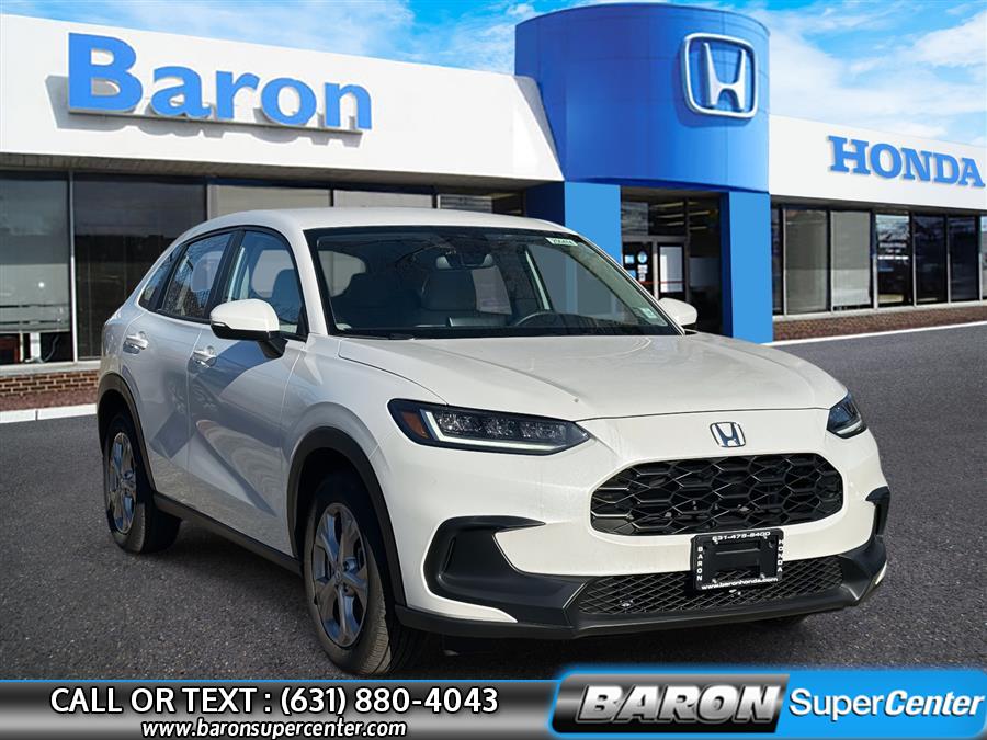 Used 2025 Honda Hr-v in Patchogue, New York | Baron Supercenter. Patchogue, New York