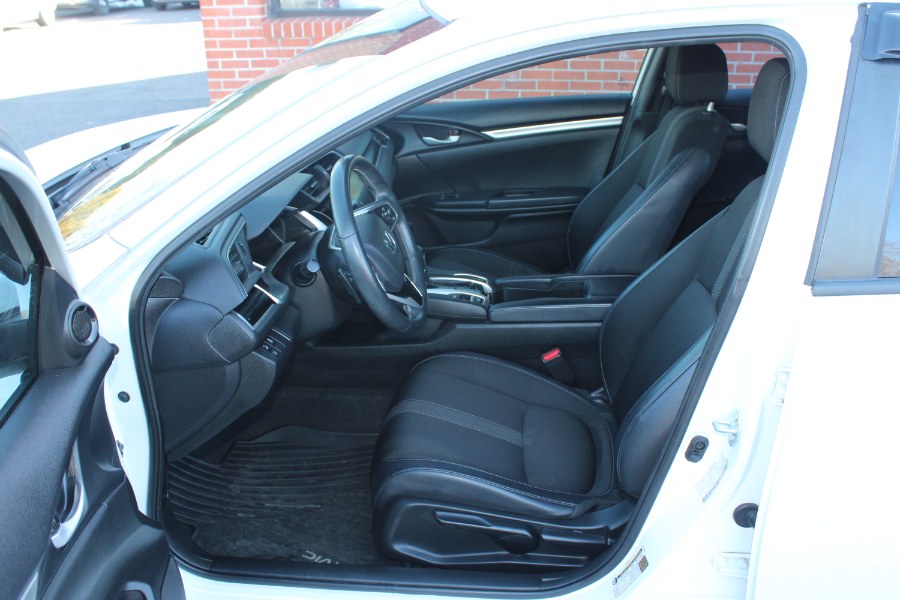 2021 Honda Civic Sport photo 4