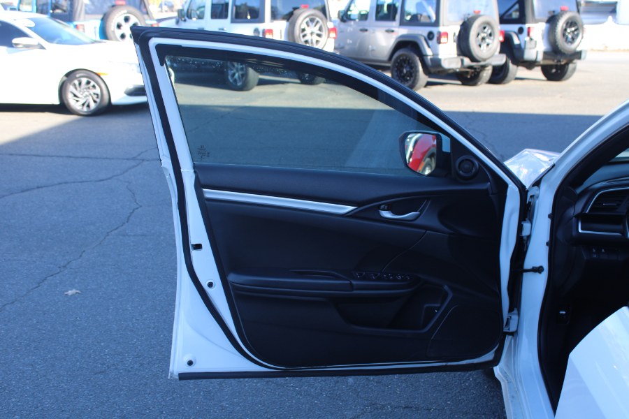 2021 Honda Civic Sport photo 3