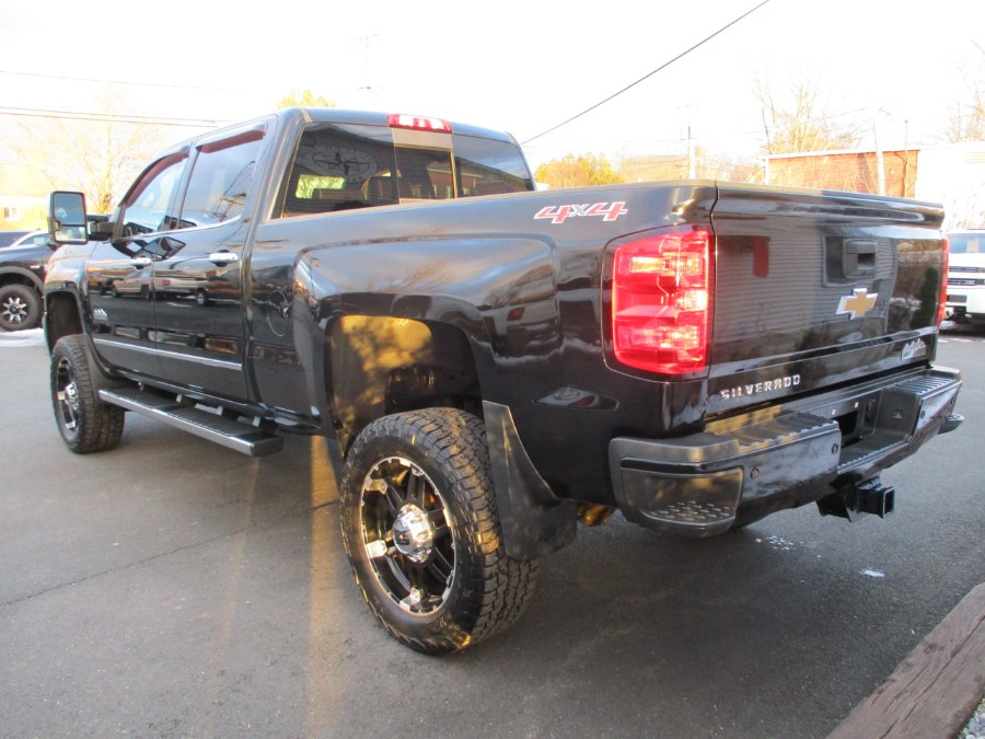 2015 Chevrolet Silverado 2500HD High Country photo 4