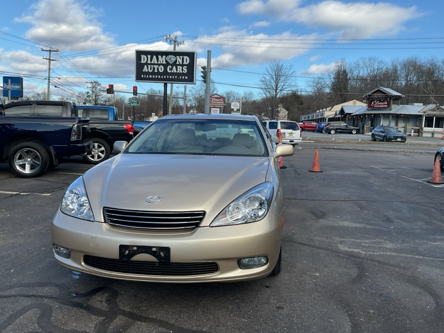 Used 2004 Lexus ES 330 in Vernon, Connecticut | TD Automotive Enterprises LLC DBA Diamond Auto Cars. Vernon, Connecticut