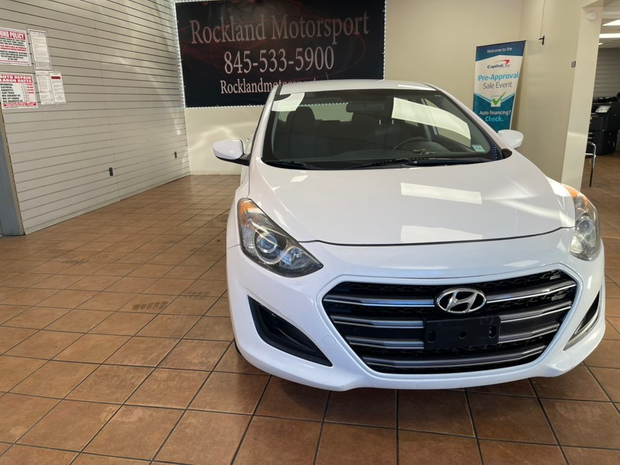 Used 2017 Hyundai Elantra GT in Suffern, New York | Rockland Motor Sport. Suffern, New York
