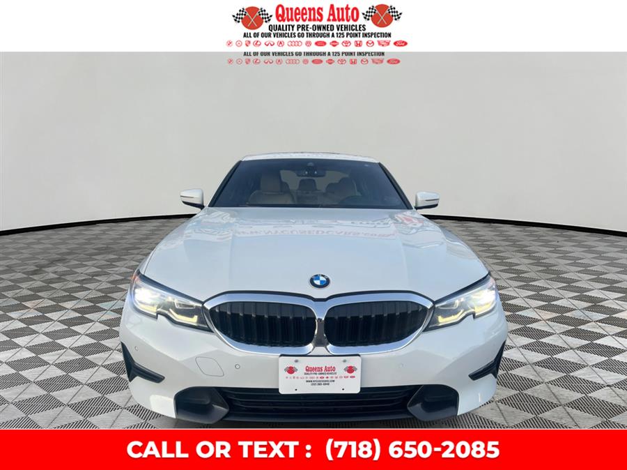 2021 BMW 3 Series 330i's photo