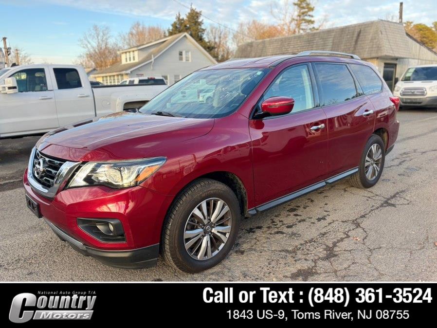 Used 2020 Nissan Pathfinder in Toms River, New Jersey | Country Motors. Toms River, New Jersey