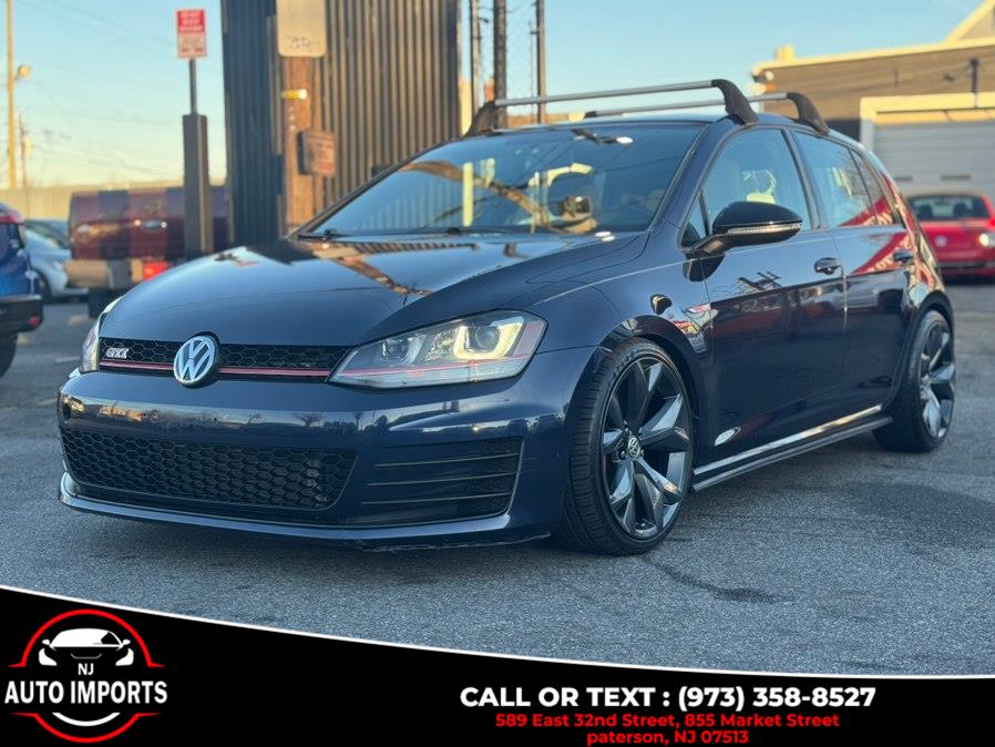 2017 Volkswagen Golf GTI Sport's photo