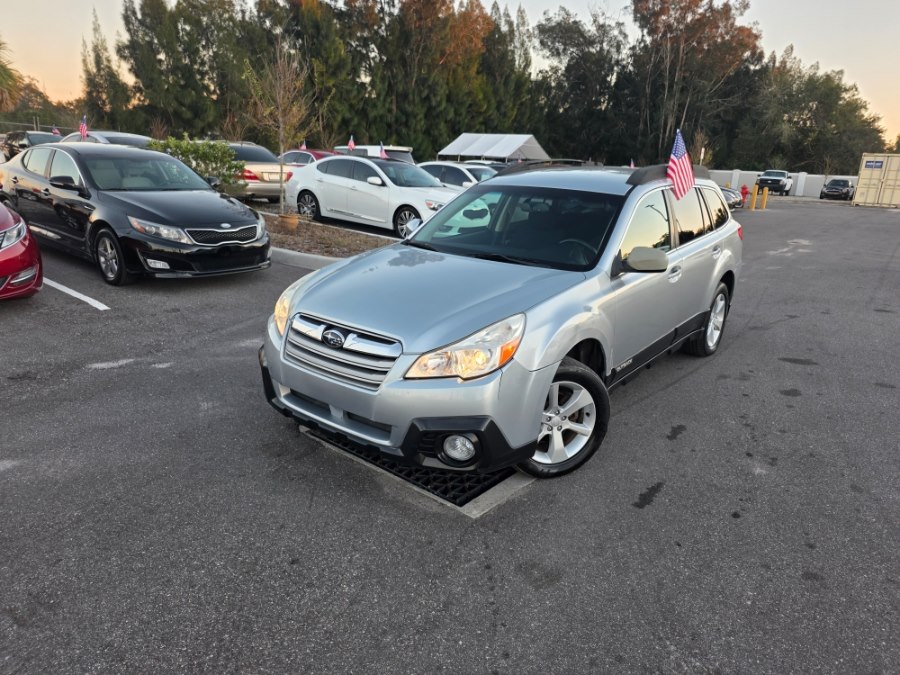Used 2013 Subaru Outback in Orlando, Florida | Mickeys Driver Mart. Orlando, Florida