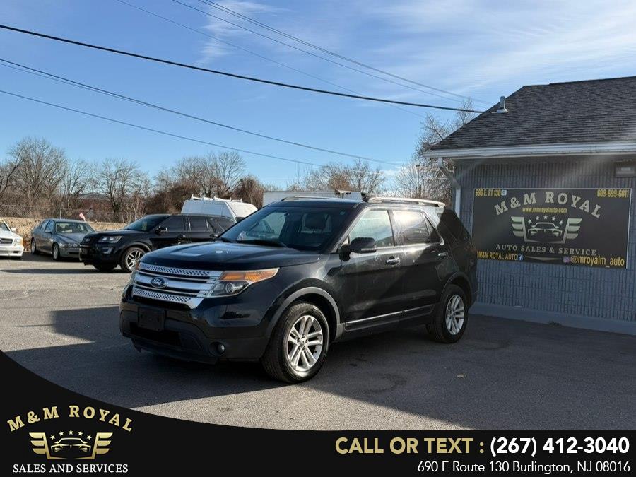 2015 Ford Explorer XLT's photo