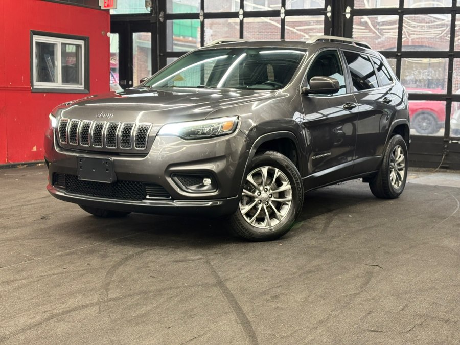 2019 Jeep Cherokee Latitude Plus 4x4, available for sale in Garfield, New Jersey | Urban Motors Collection. Garfield, New Jersey