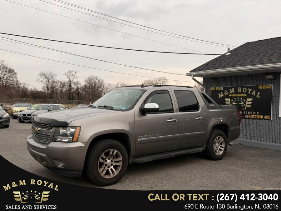 2009 Chevrolet Avalanche LTZ's photo