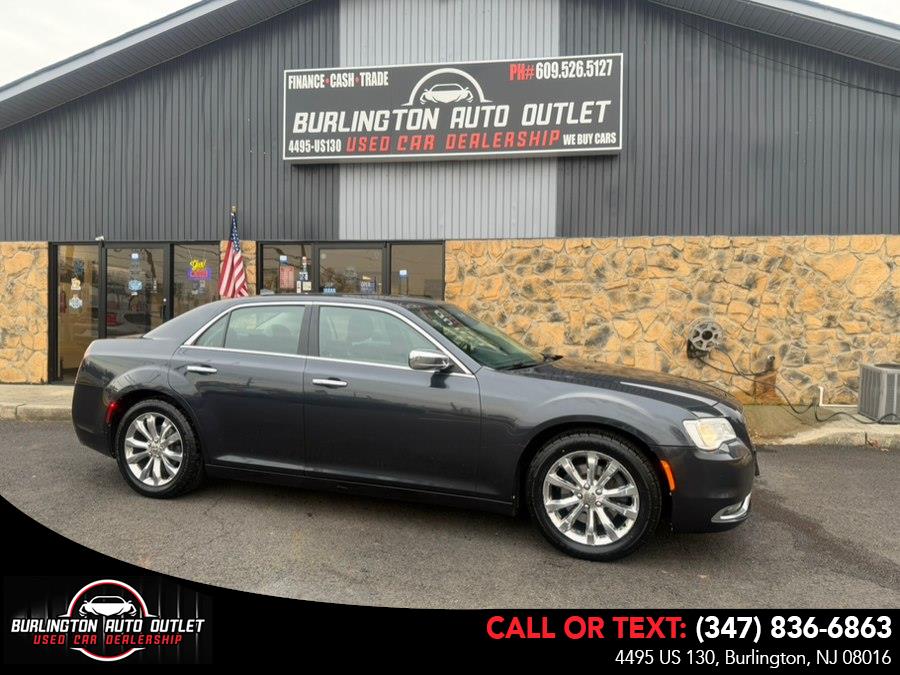 2016 Chrysler 300 C's photo