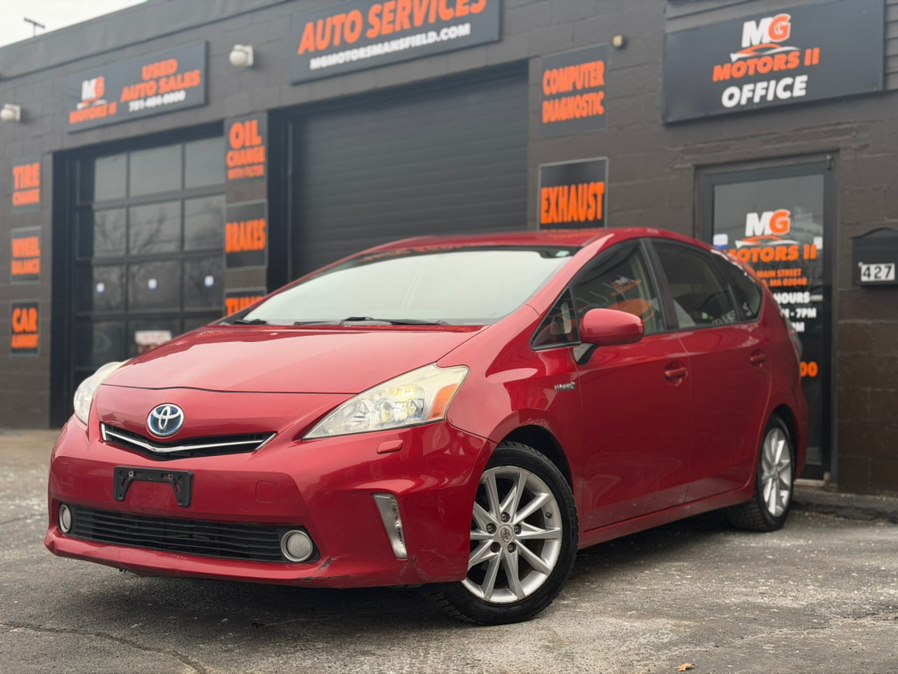 2012 Toyota Prius v Five's photo