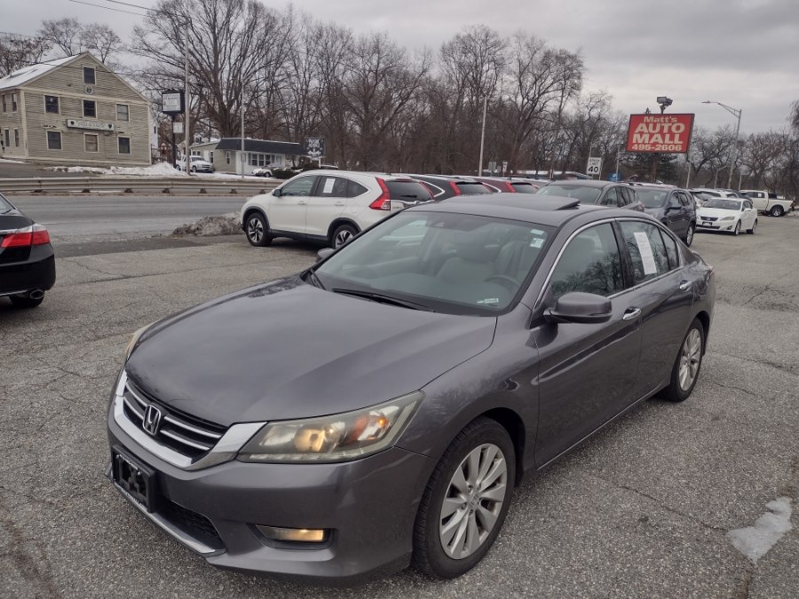 Used 2015 Honda Accord Sedan in Chicopee, Massachusetts | Matts Auto Mall LLC. Chicopee, Massachusetts