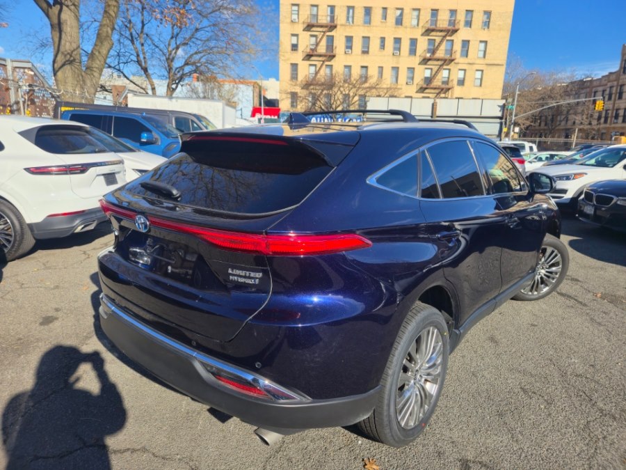 Used 2021 Toyota Venza in Long Island City, New York | Luxury Of Queens. Long Island City, New York