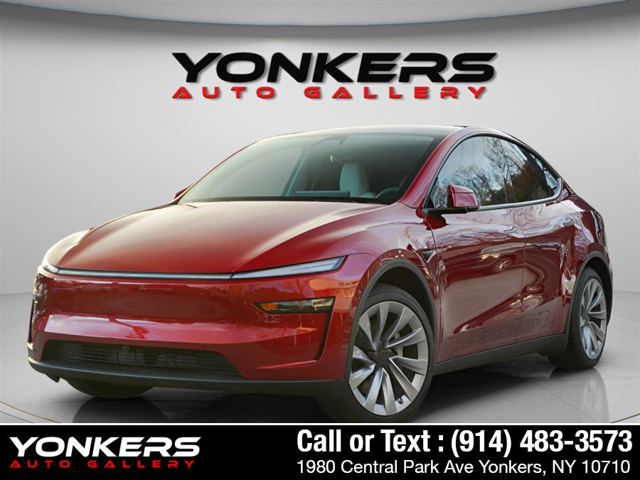 2026 Tesla New Model Y Long Range's photo