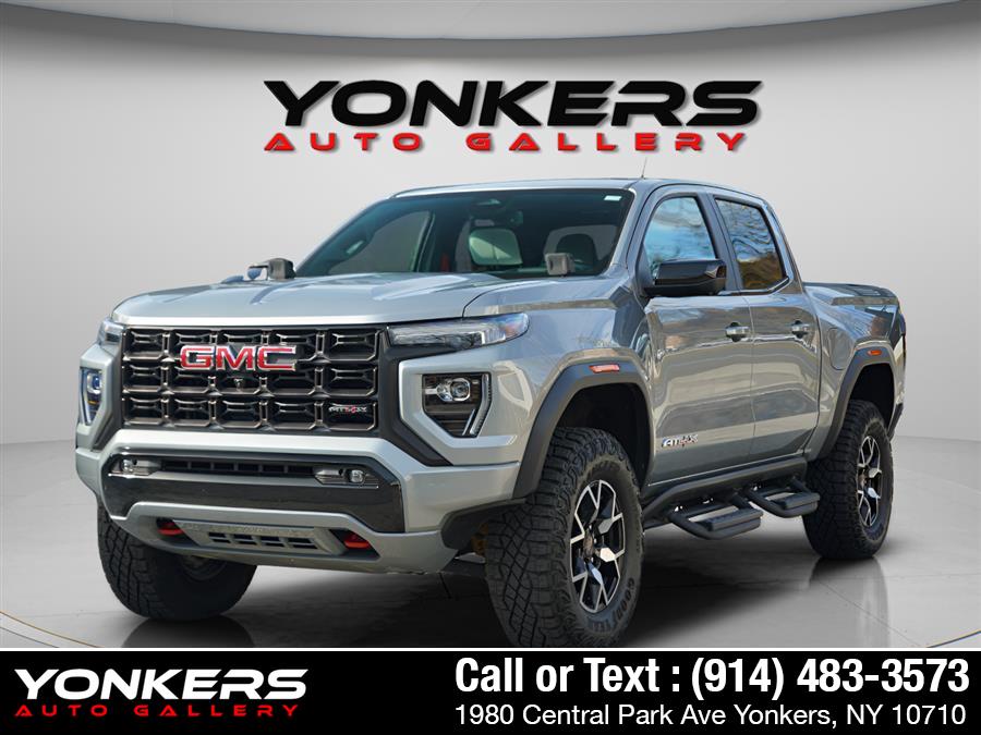 2024 GMC Canyon AT4X's photo