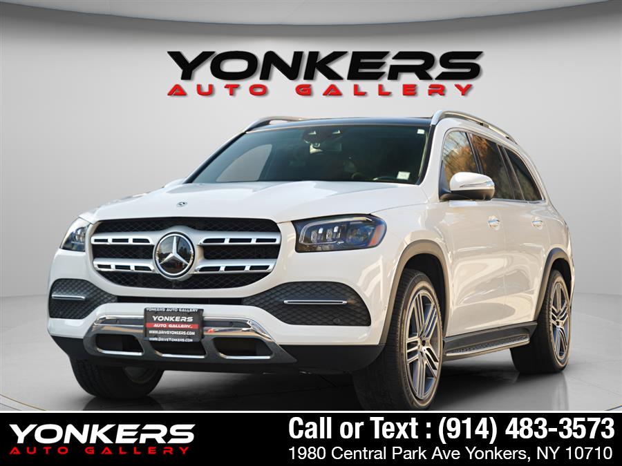 2022 Mercedes-Benz GLS GLS450's photo