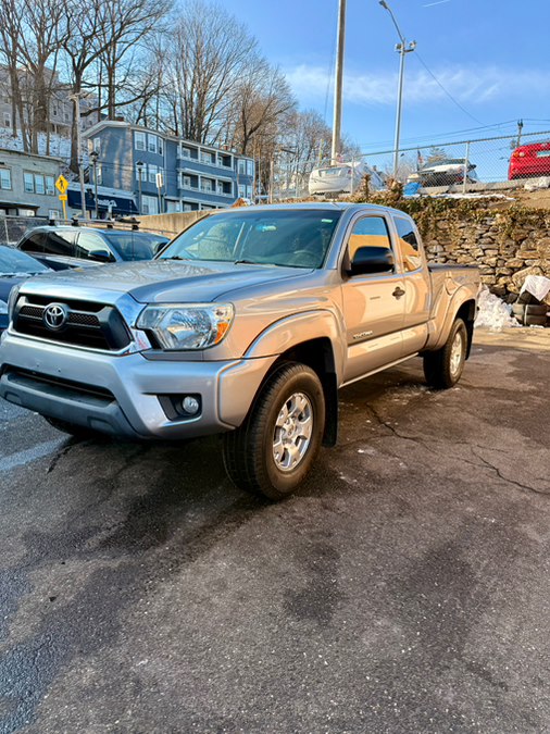 Used 2014 Toyota Tacoma in Shelton, Connecticut | Center Motorsports LLC. Shelton, Connecticut
