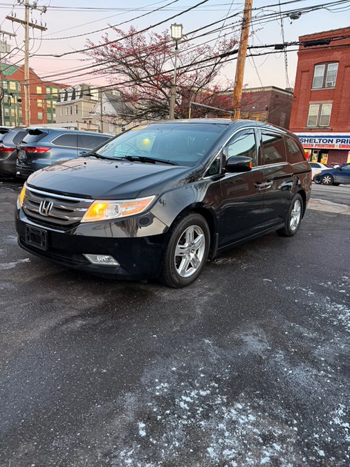 Used 2011 Honda Odyssey in Shelton, Connecticut | Center Motorsports LLC. Shelton, Connecticut