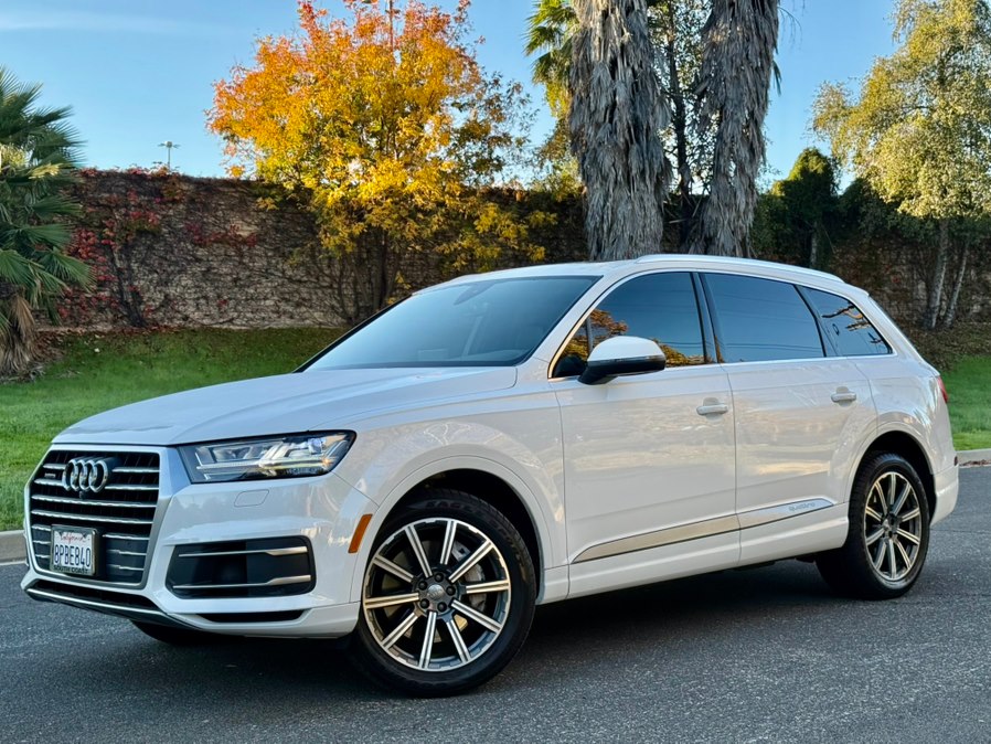 Used 2018 Audi Q7 in Tarzana, California | Ivanna Auto. Tarzana, California