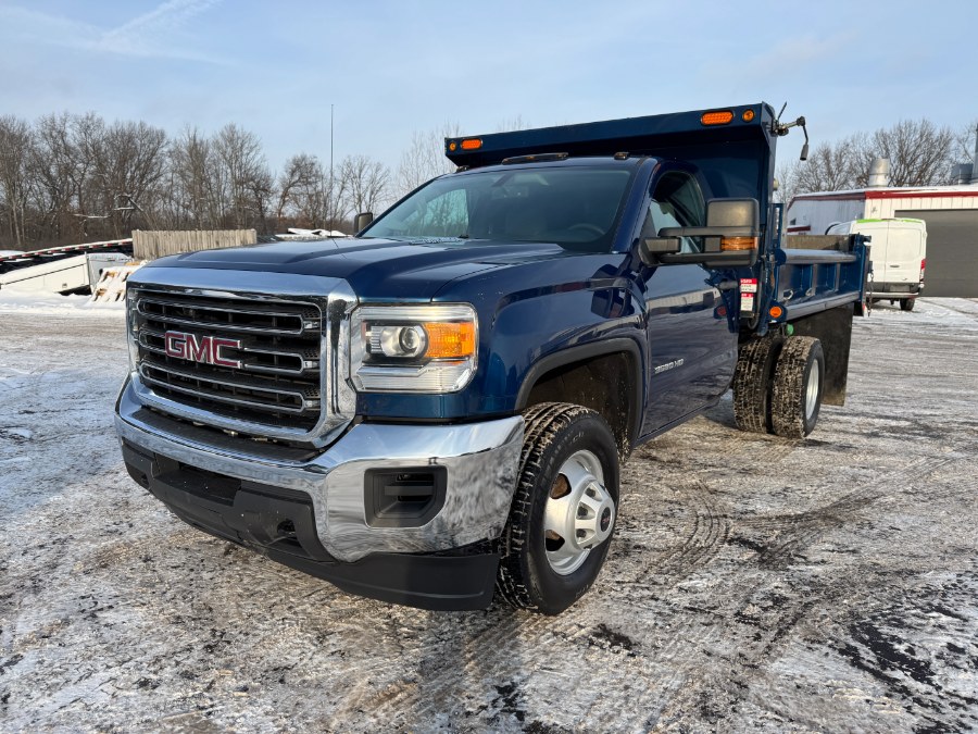 Used 2015 GMC Sierra 3500HD available WiFi in Ortonville, Michigan | Marsh Auto Sales LLC. Ortonville, Michigan