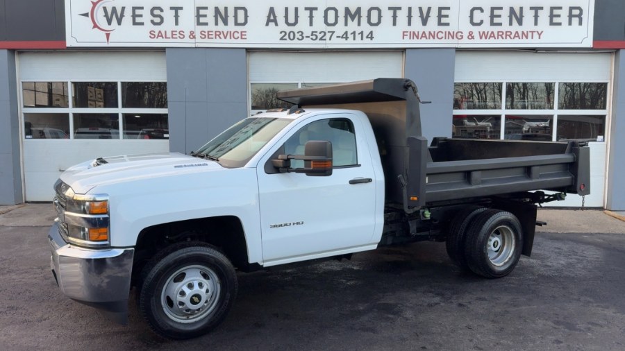 Used 2017 Chevrolet Silverado 3500HD in Waterbury, Connecticut | West End Automotive Center. Waterbury, Connecticut