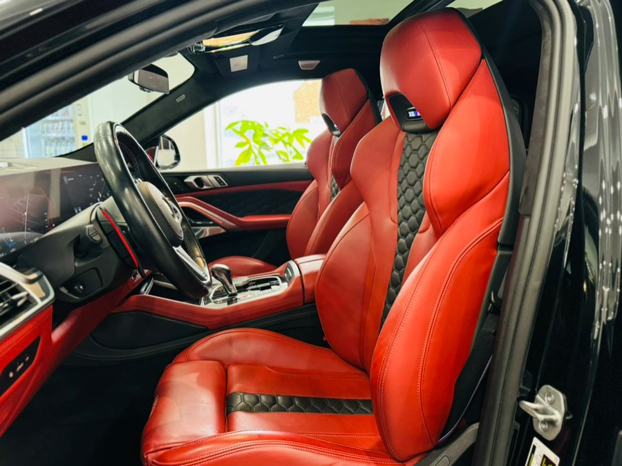 Used 2024 BMW X6 M in Franklin Square, New York | C Rich Cars. Franklin Square, New York