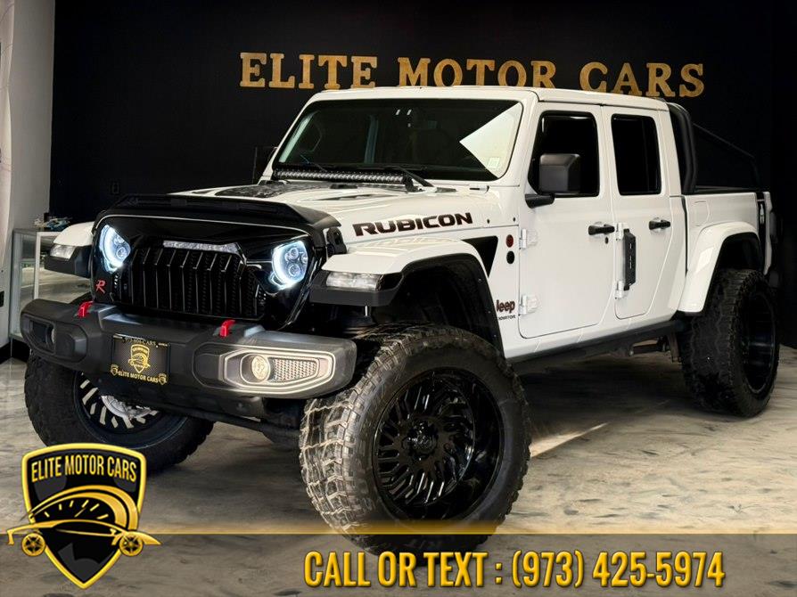 Used 2022 Jeep Gladiator in Newark, New Jersey | Elite Motor Cars. Newark, New Jersey