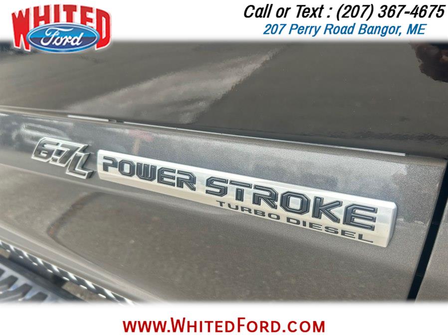 Image of Used 2018 Ford Super Duty F-250 SRW LARIAT 4WD Crew Cab 6.75'' Box|52,018 Miles|Four Wheel Drive