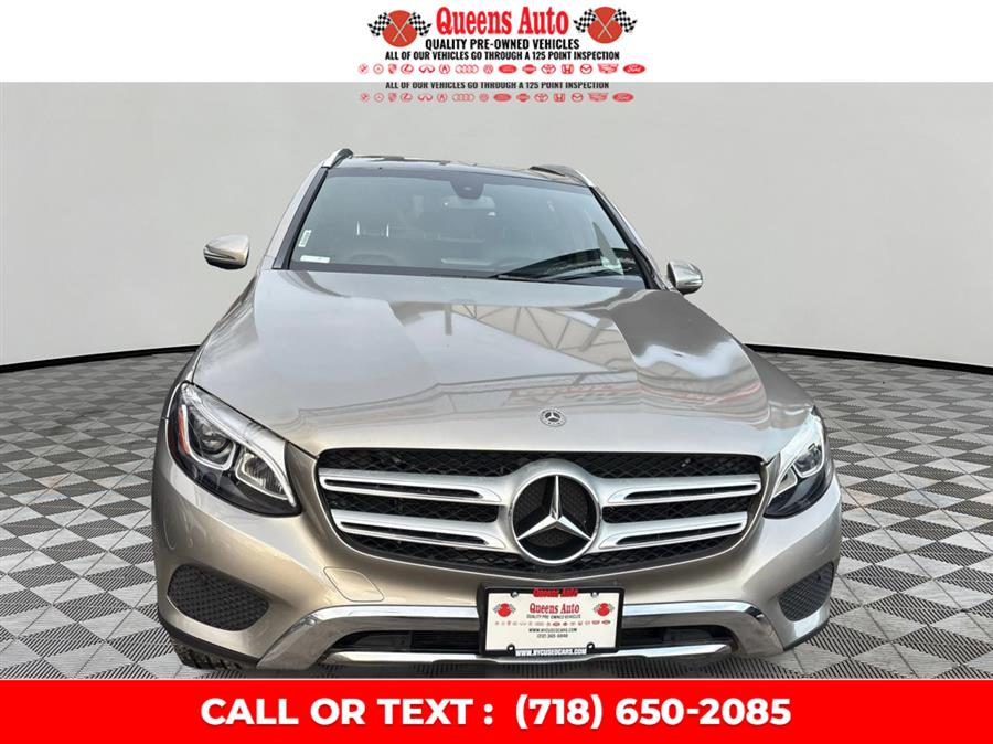 2019 Mercedes-Benz GLC GLC300's photo