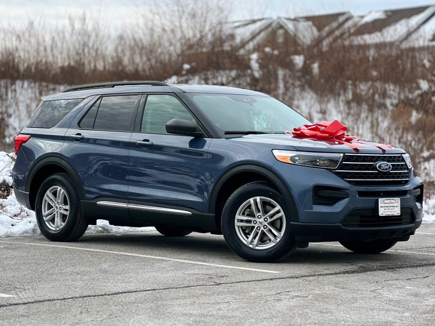 Used 2021 Ford Explorer in Paterson, New Jersey | Speedway Motors LLC. Paterson, New Jersey
