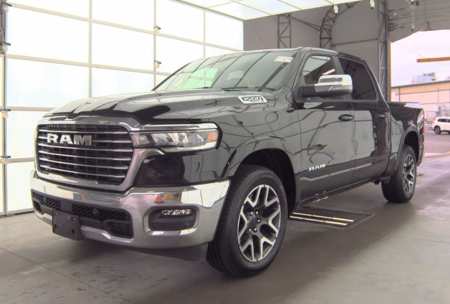 2025 RAM Ram 1500 Pickup Laramie's photo
