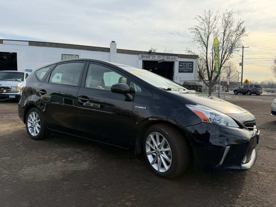 Used 2012 Toyota Prius v in New Haven, Connecticut | Angela’s Auto Emporium LLC. New Haven, Connecticut