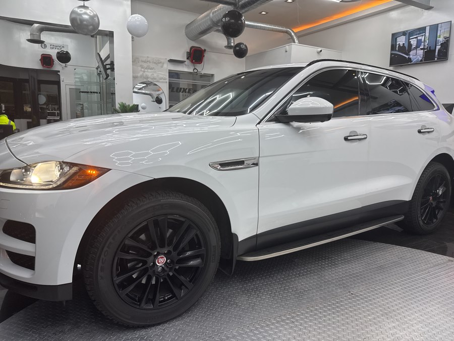 2019 Jaguar F-Pace