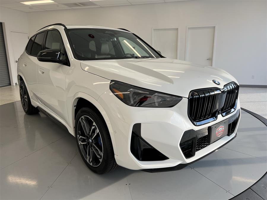 2024 BMW X1 M35i's photo